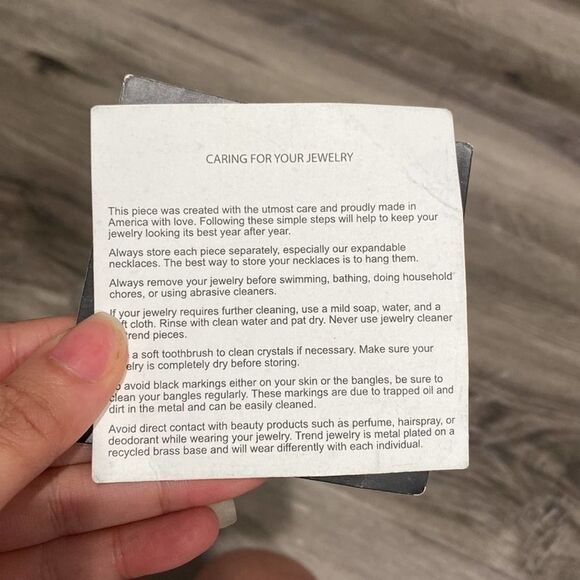 NWOT Women’s Alex and Ani Path Of Life 2014 Rafaelian Silver Bangle - Picture 6 of 8